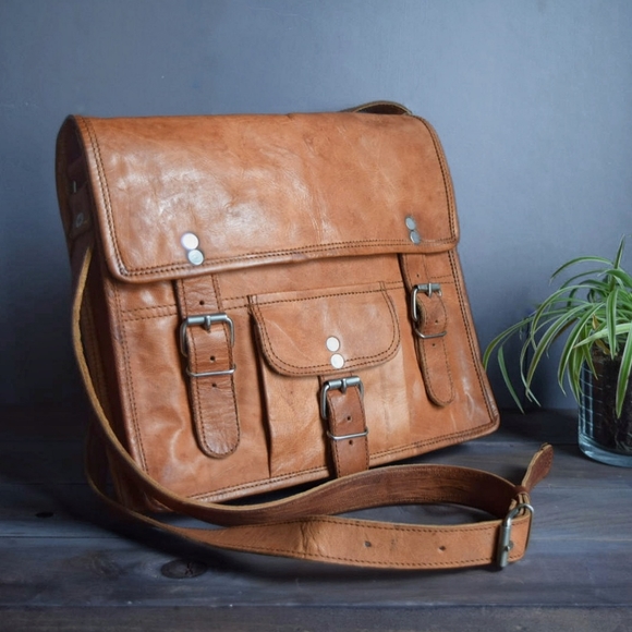 Handcrafted Genuine Leather Messenger Bag with Canvas Interior - Picture 1 of 4